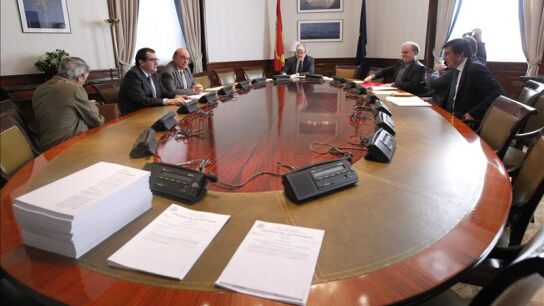 Los representantes del PP en la ponencia del Congreso encargada de emitir el dictamen sobre la Ley de Transparencia