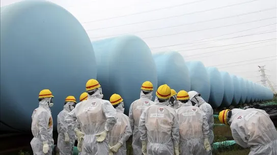 Autoridad de Regulación Nuclear inspeccionando los tanques de almacenaje para agua contaminada Autoridad de Regulación Nuclear inspeccionando los tanques de almacenaje para agua contaminada