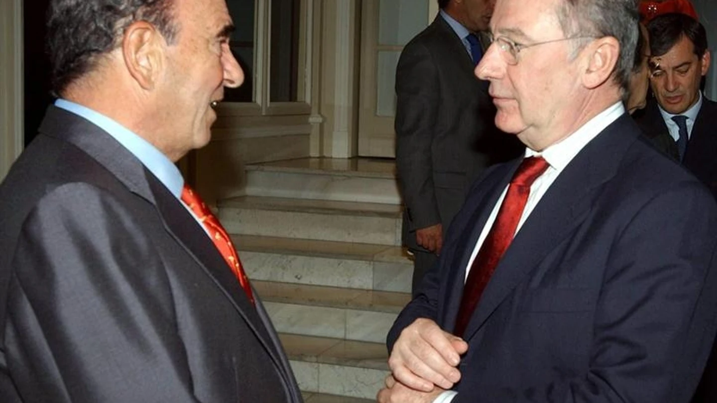 Emilio Botín junto a Rodrigo Rato Emilio Botín junto a Rodrigo Rato