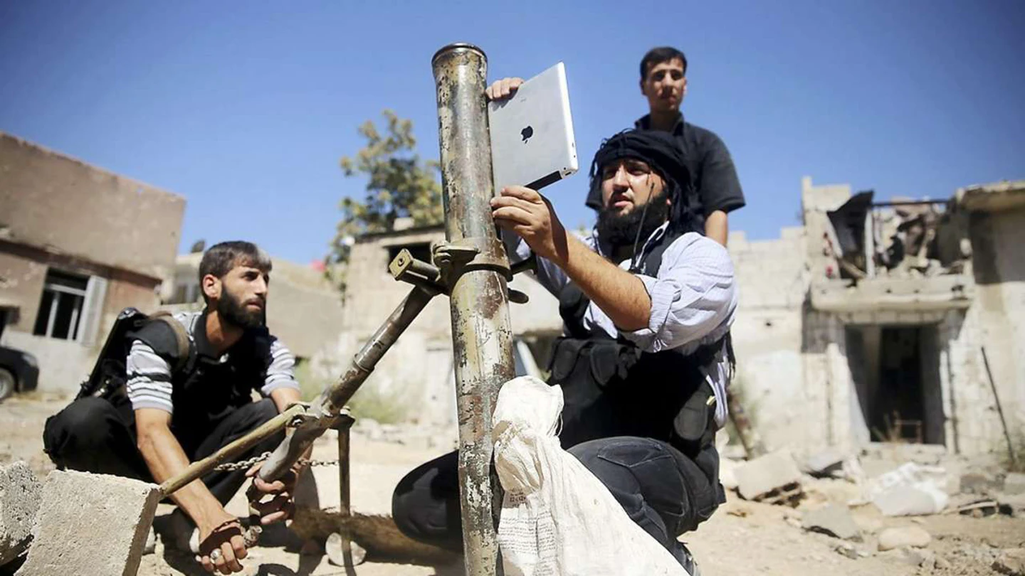 Rebeldes sirios utilizan un Ipad para lanzar misiles Rebeldes sirios utilizan un Ipad para lanzar misiles