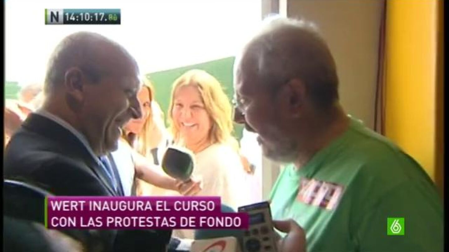 Wert inaugura el curso con las protestas de fondo.