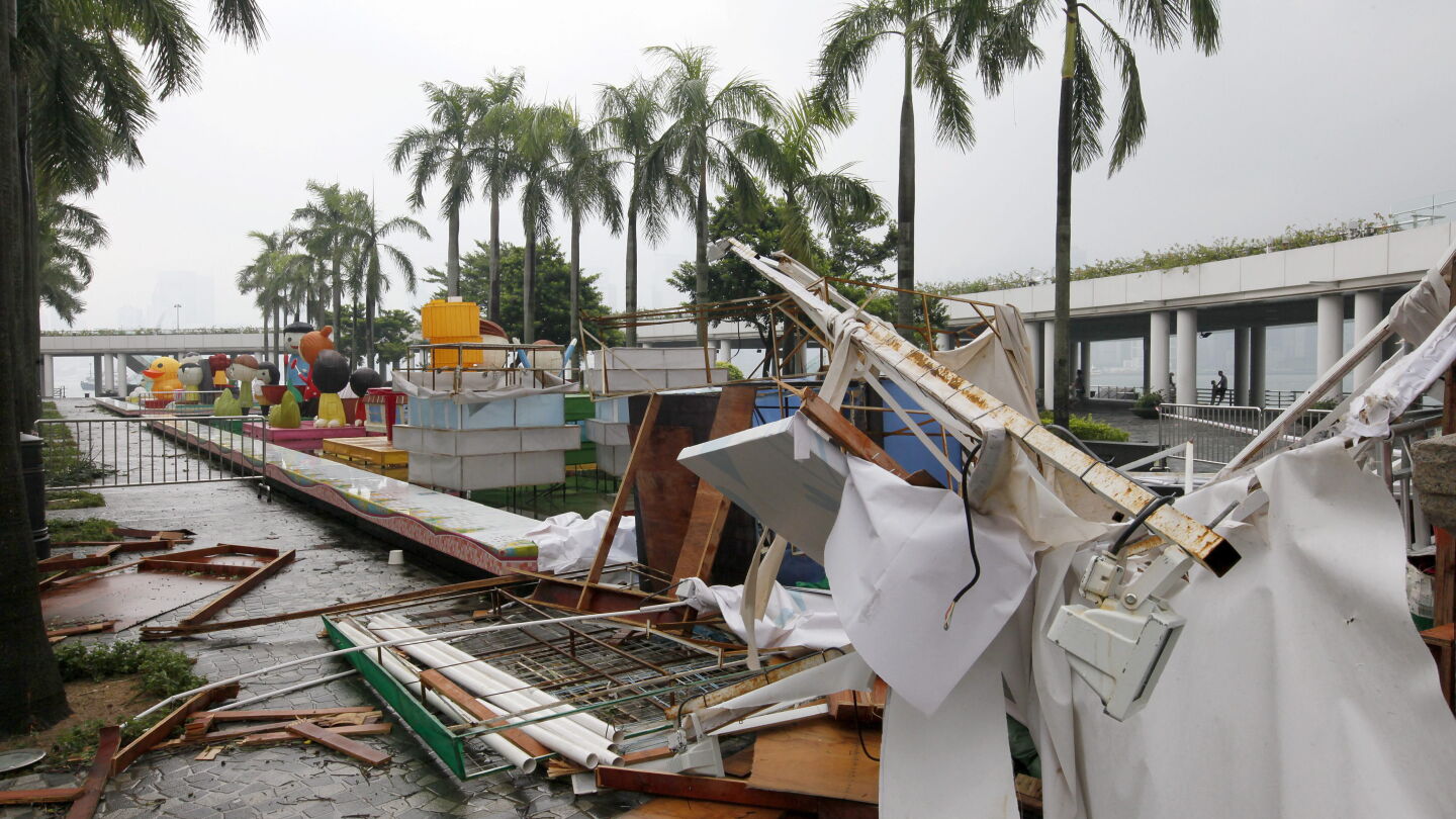  El poderoso tif&oacute;n Usagi deja 25 muertos y un gran caos a su paso por China