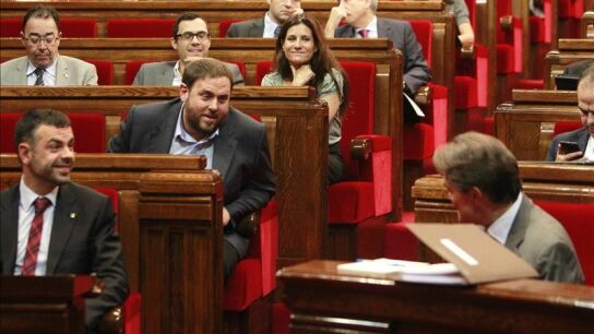 Oriol Junqueras charla con Artur Mas