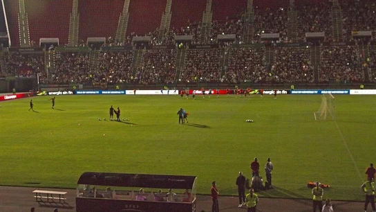 El estadio de Son Moix de Palma de Mallorca sufre un apagón, durante el entrenamiento que los jugadores de la selección española El estadio de Son Moix de Palma de Mallorca sufre un apagón, durante el entrenamiento que los jugadores de la selección española