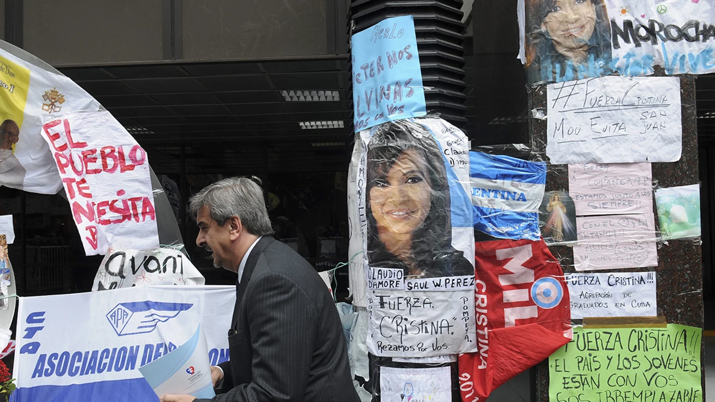 La presidenta argentina, Cristina Fernández, recibe el alta hospitalaria La presidenta argentina, Cristina Fernández, recibe el alta hospitalaria