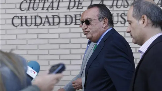 El juicio al expresidente de la Diputación de Castellón Carlos Fabr El juicio al expresidente de la Diputación de Castellón Carlos Fabr
