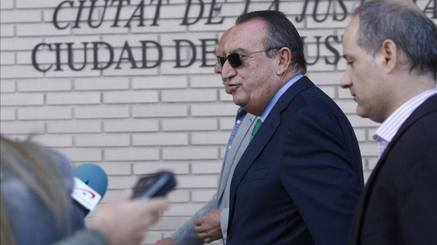 El juicio al expresidente de la Diputaci&oacute;n de Castell&oacute;n Carlos Fabr