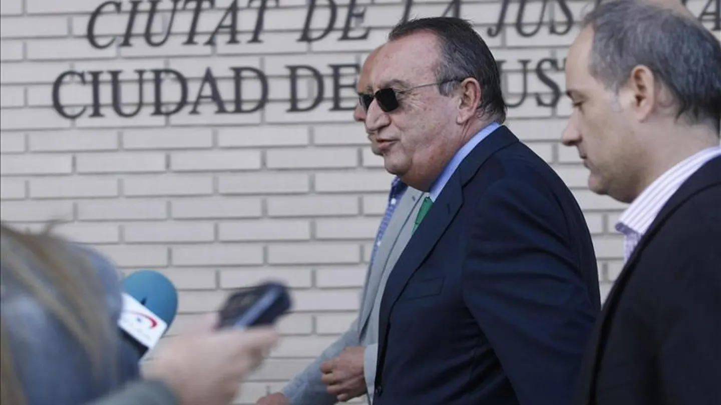 El juicio al expresidente de la Diputación de Castellón Carlos Fabr El juicio al expresidente de la Diputación de Castellón Carlos Fabr