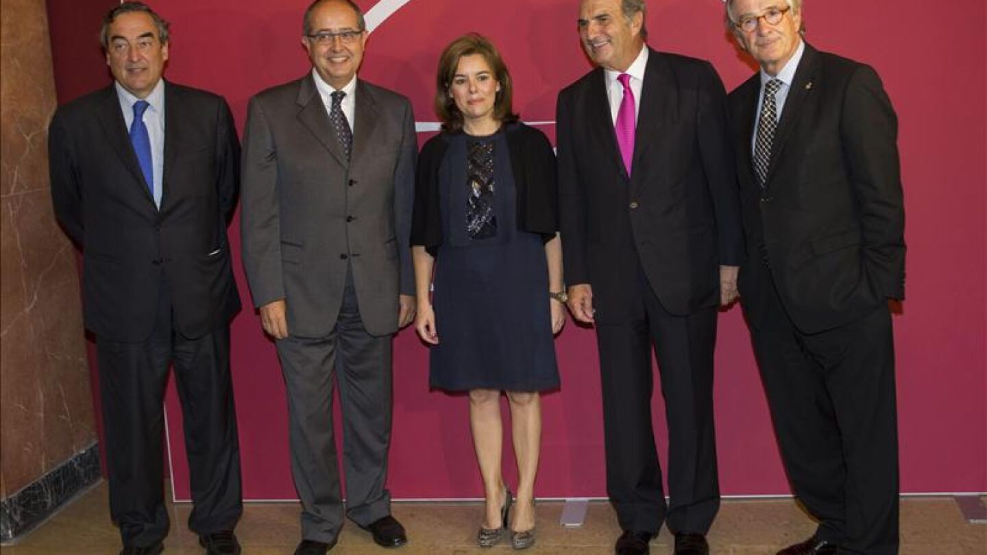 La vicepresidenta del Gobierno, Soraya S&aacute;enz de Santamar&iacute;a