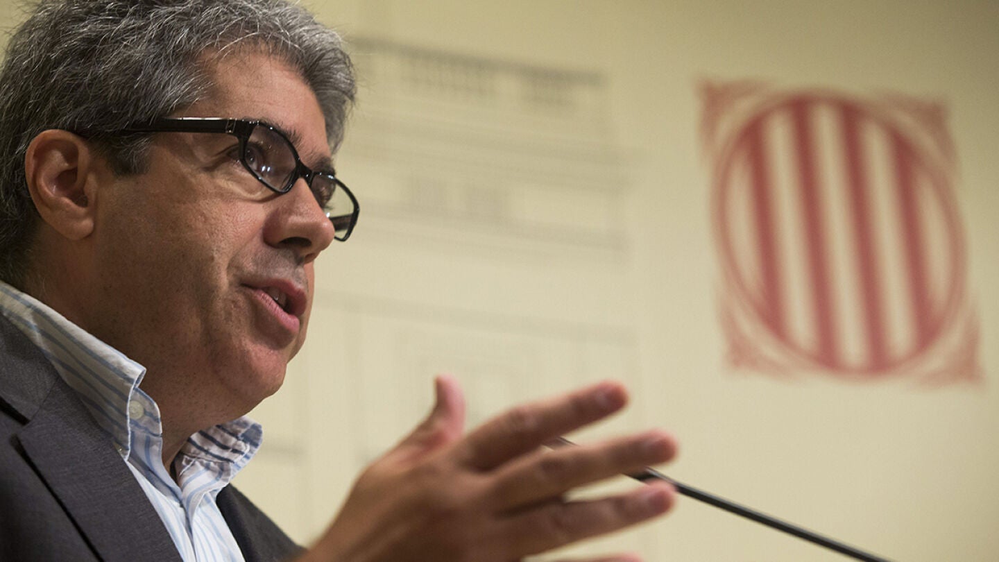 Homs dice que la representaci&oacute;n de Catalu&ntilde;a no puede estar "a disposici&oacute;n de nadie"