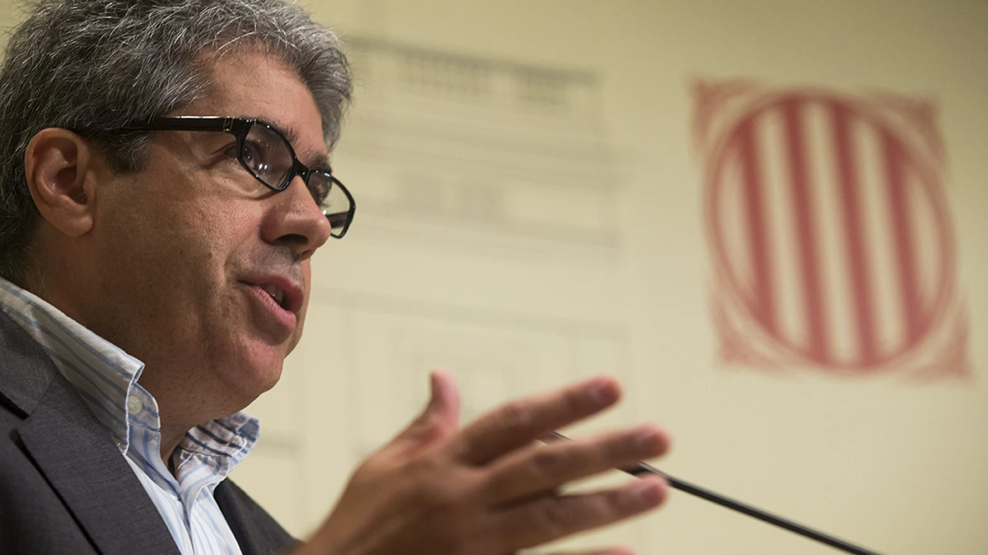 Homs dice que la representación de Cataluña no puede estar "a disposición de nadie" Homs dice que la representación de Cataluña no puede estar "a disposición de nadie"