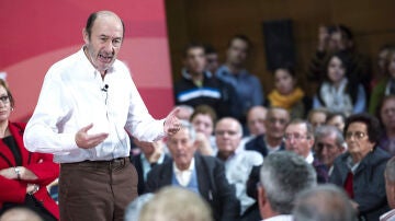 Aumentan las voces que piden primarias en el PSOE
