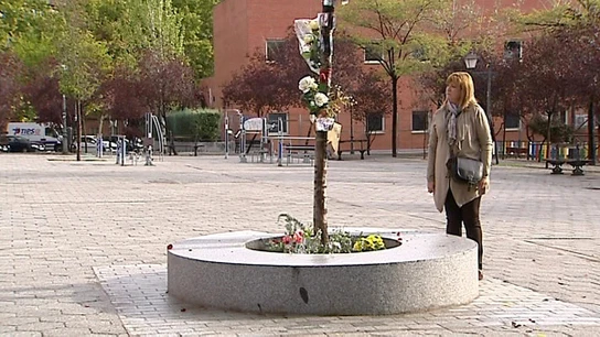 La madre de una víctima del Madrid Arena afirma que Flores "debería estar en la cárcel" La madre de una víctima del Madrid Arena afirma que Flores "debería estar en la cárcel"