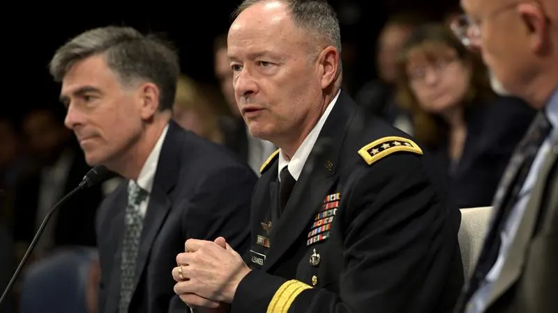 El director de la NSA, el general Keith Alexander