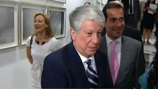 El vicepresidente de la CEOE paga 671.000 euros para cerrar la investigación por los pagos en negro El vicepresidente de la CEOE paga 671.000 euros para cerrar la investigación por los pagos en negro