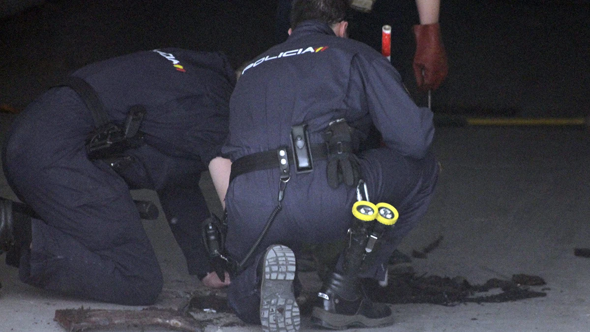 Un hombre apu&ntilde;ala a su pareja y a su hija de 14 a&ntilde;os y se intenta suicidar