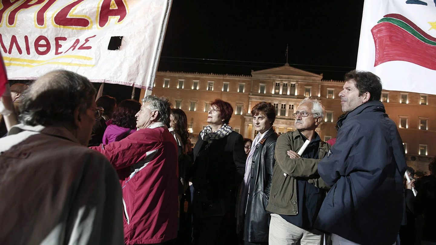 El gobierno de Samarás supera la moción de censura de la izquierda griega El gobierno de Samarás supera la moción de censura de la izquierda griega