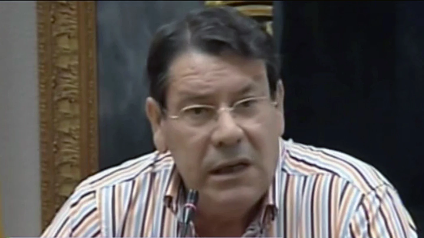 45 diputados populares desafían a Fabra pidiendo el indulto de un exalcalde corrupto 45 diputados populares desafían a Fabra pidiendo el indulto de un exalcalde corrupto