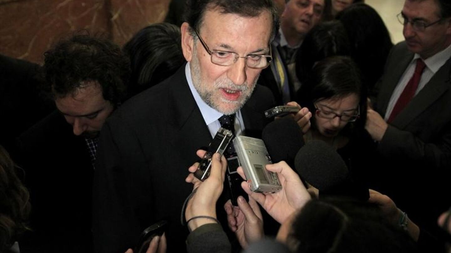 Rajoy emplaza las mejoras sociales a 2013
