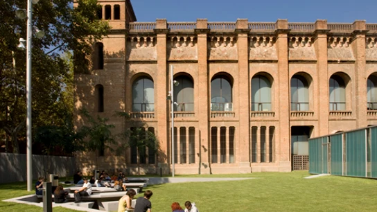 Universidad de Barcelona Universidad de Barcelona
