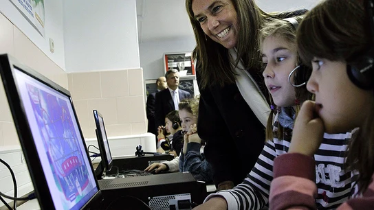 Sanidad lanza un programa virtual contra la obesidad infantil Sanidad lanza un programa virtual contra la obesidad infantil