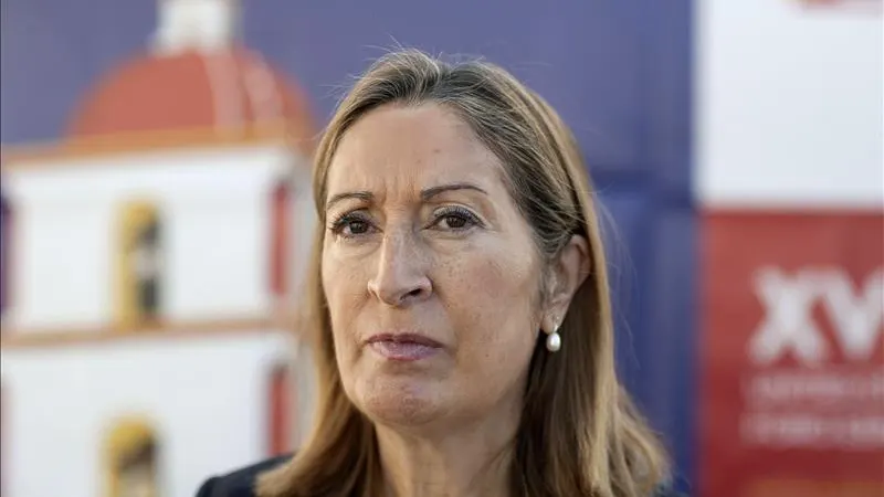 La ministra de Fomento, Ana Pastor