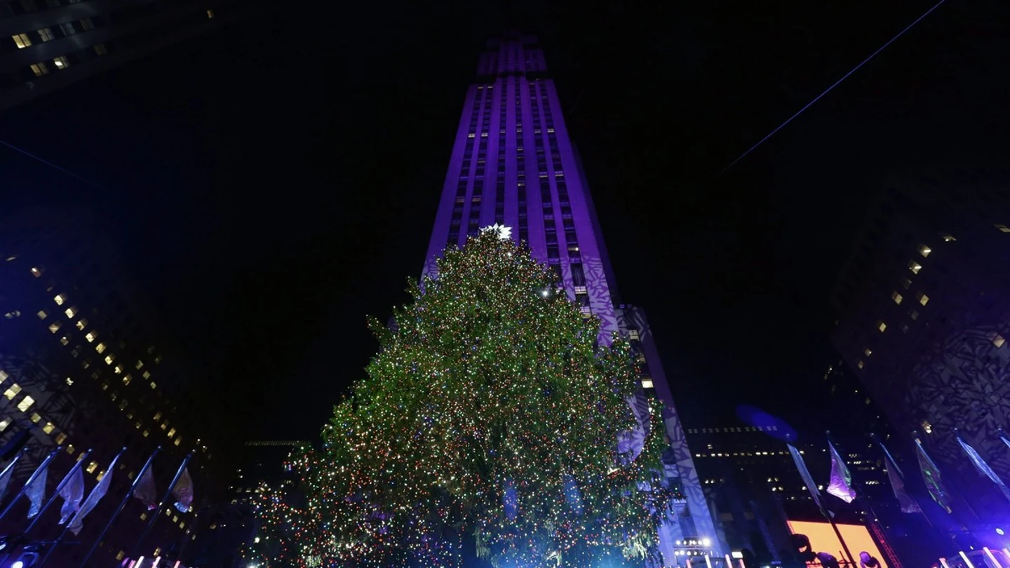 Vista del árbol de navidad del Rockefeller Center Vista del árbol de navidad del Rockefeller Center