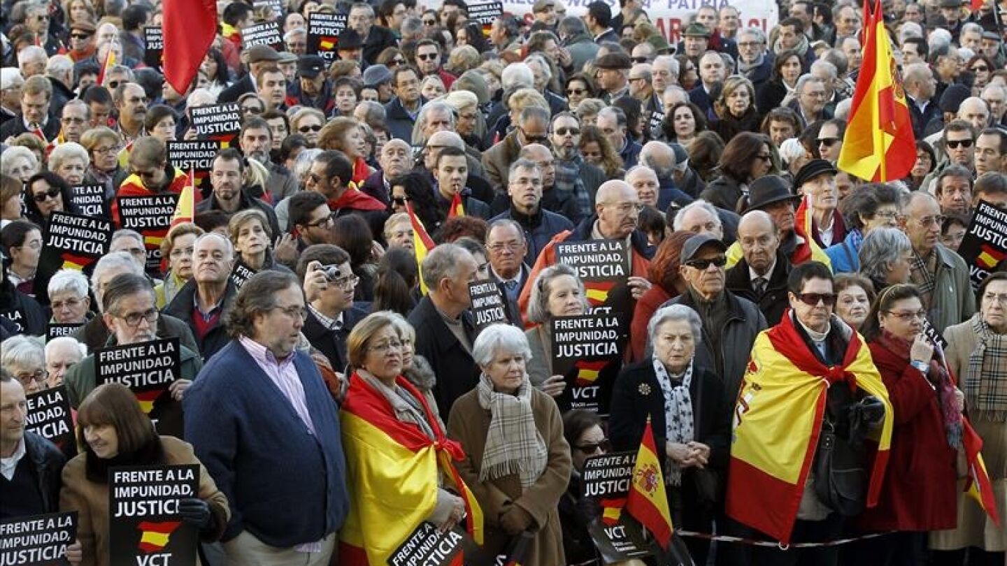 Acusan a Rajoy de "traici&oacute;n" por acatar la derogaci&oacute;n de la Doctrina Parot