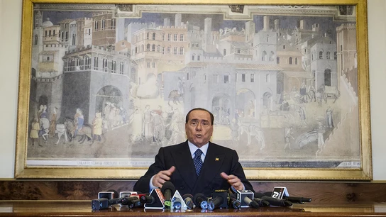Berlusconi: "Los italianos corren peligro porque viven en una dictadura" Berlusconi: "Los italianos corren peligro porque viven en una dictadura"