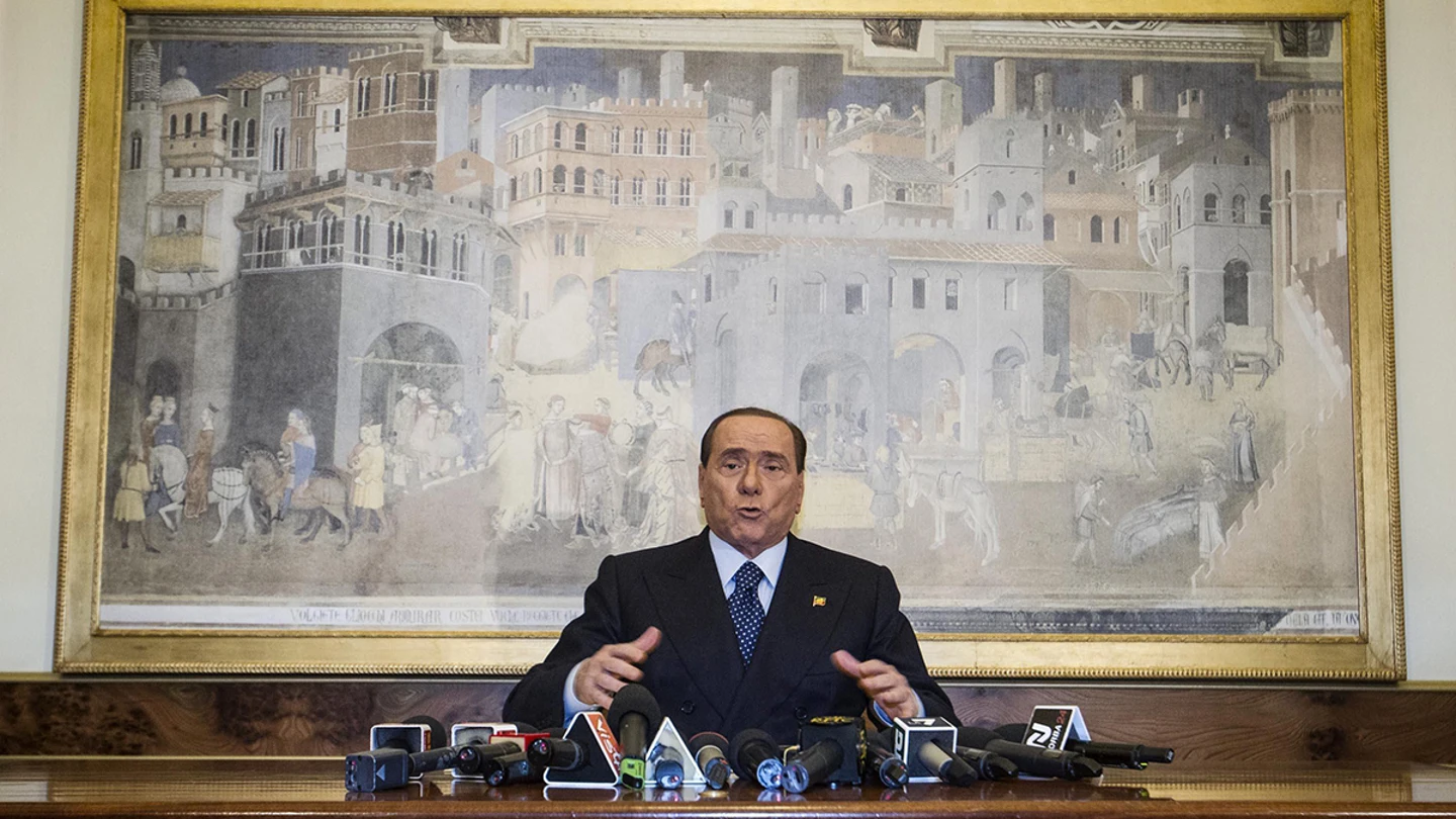 Berlusconi: "Los italianos corren peligro porque viven en una dictadura" Berlusconi: "Los italianos corren peligro porque viven en una dictadura"
