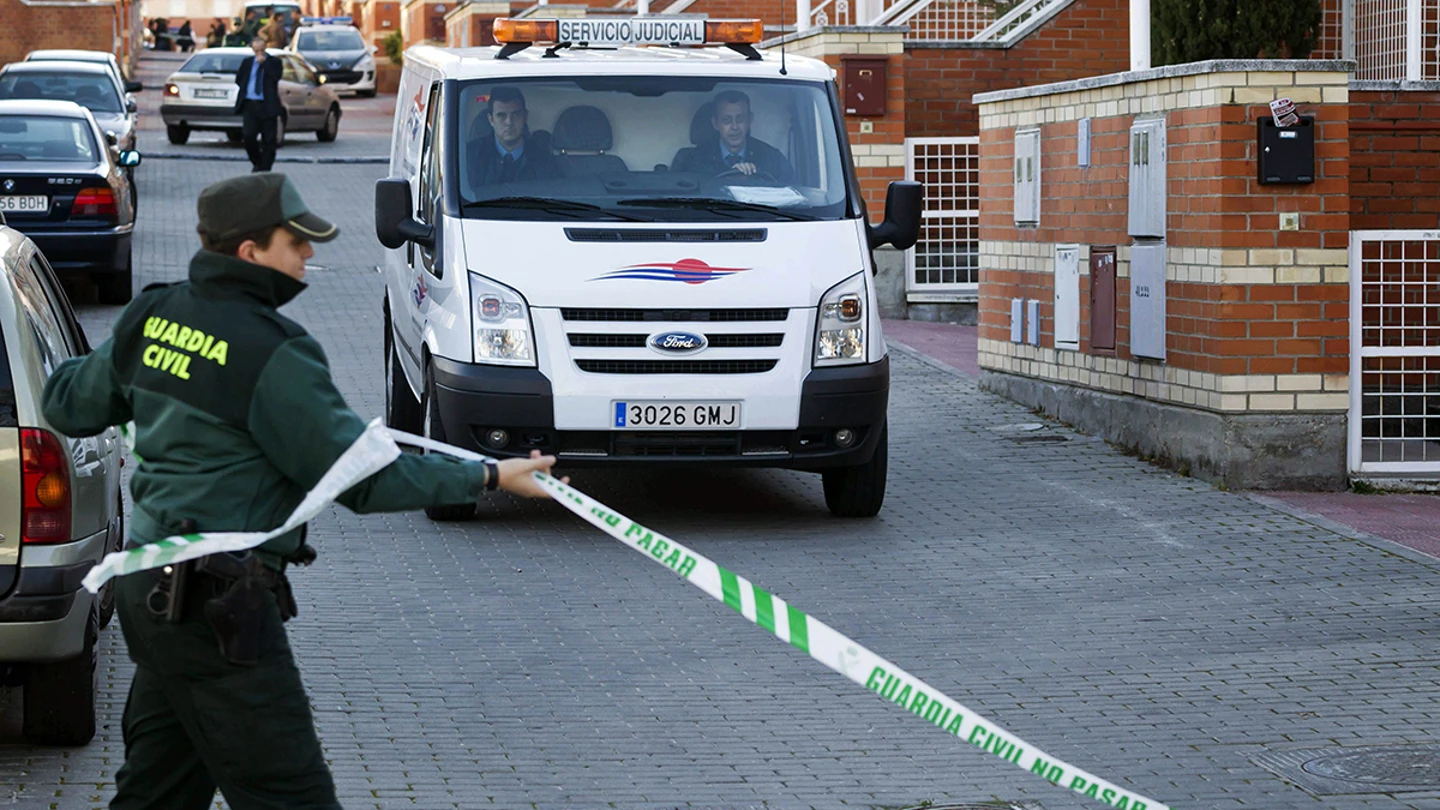 Un hombre de 64 años muere degollado a manos del hermano de su hijo adoptivo Un hombre de 64 años muere degollado a manos del hermano de su hijo adoptivo