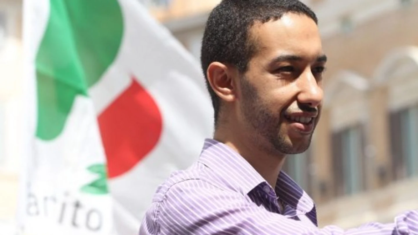 Un diputado italiano se encierra en el centro de inmigrantes de Lampedusa Un diputado italiano se encierra en el centro de inmigrantes de Lampedusa