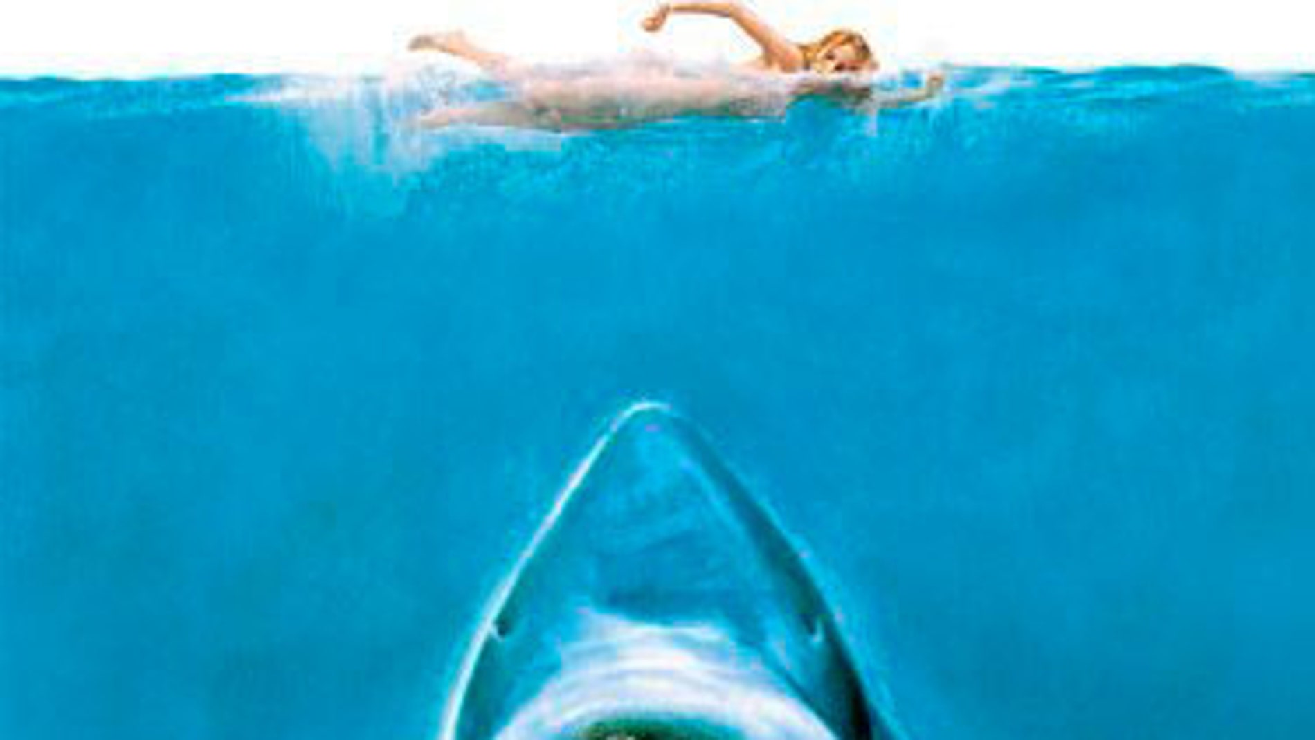 Película Tiburón + Twitter