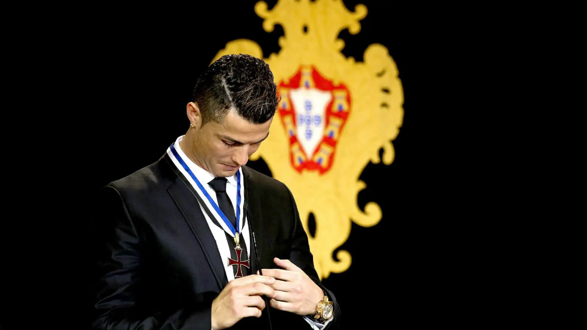 Cristiano Ronaldo tras ser nombrado Gran Oficial de la Orden del Infante D. Henrique