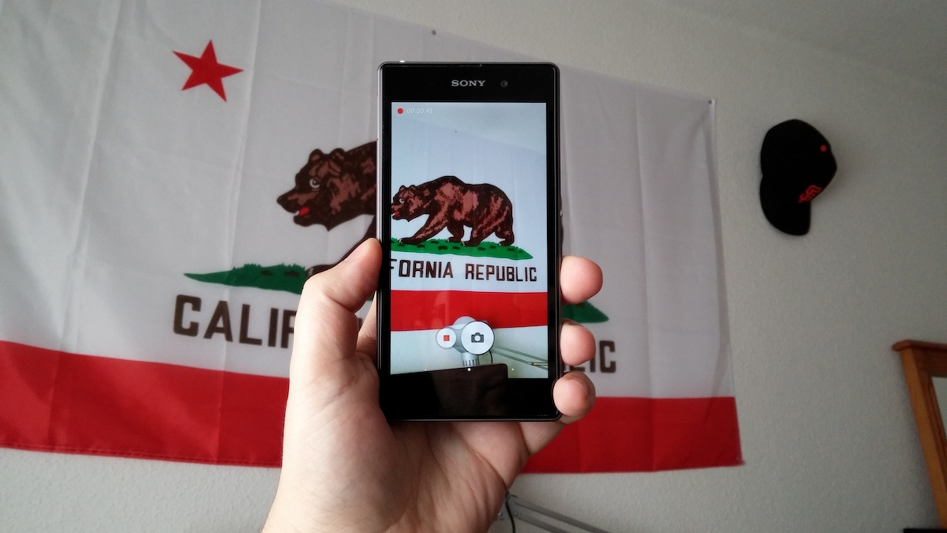Smartphone killed horizontal video