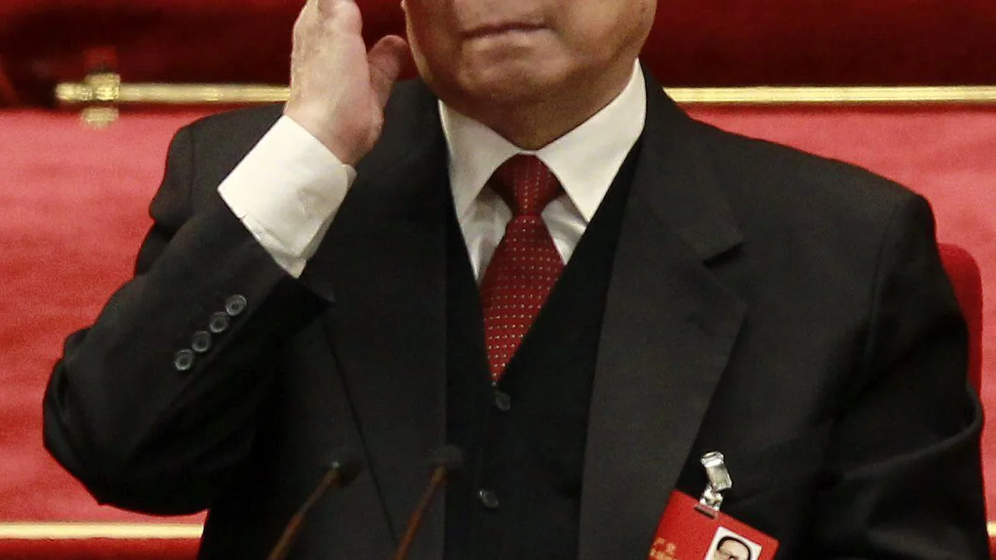 El juez Moreno inicia los trámites para ordenar el arresto de cinco exlíderes chinos El juez Moreno inicia los trámites para ordenar el arresto de cinco exlíderes chinos