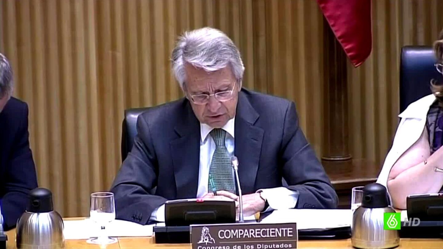 Julio Fern&aacute;ndez, expresidente de Caixanova
