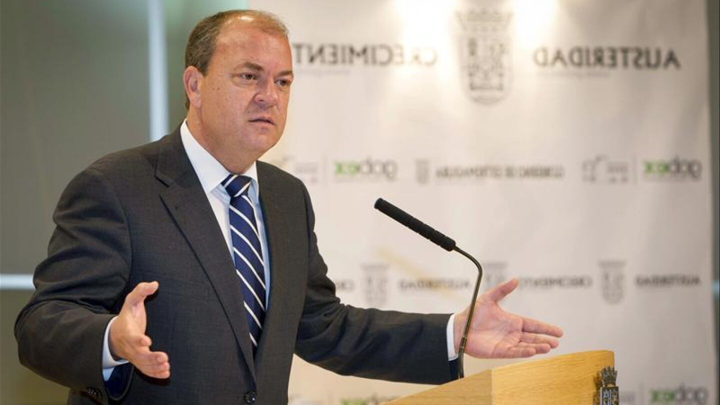 Jos&eacute; Antonio Monago durante una comparecencia