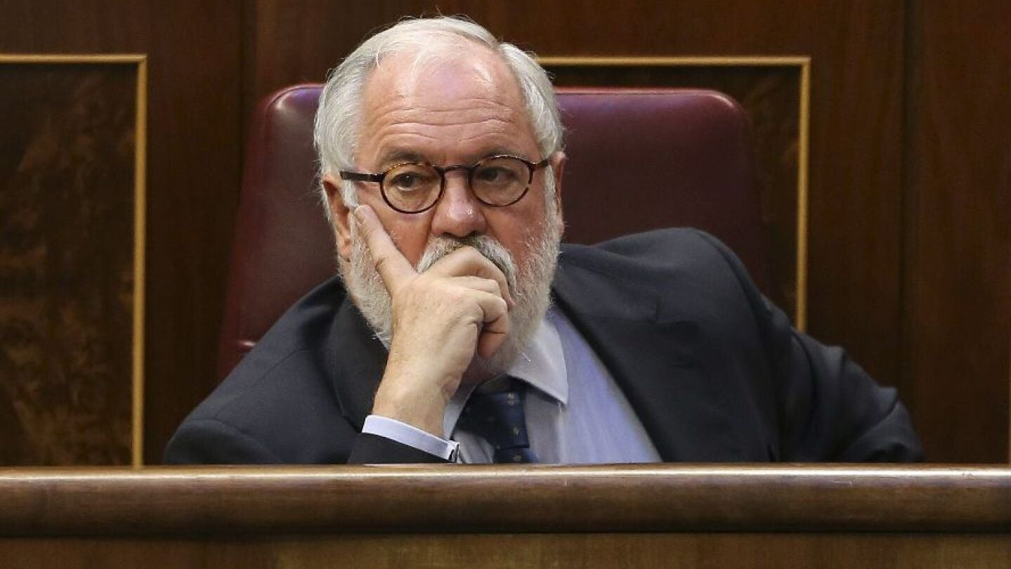 Miguel Arias Ca&ntilde;ete en el Congreso de los Diputados