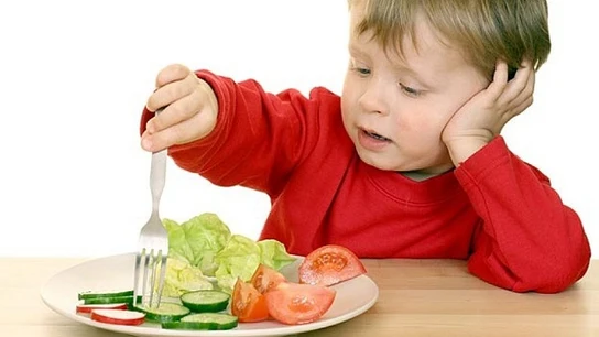 Un tercio de los niños tiene obesidad o sobrepeso en España Un tercio de los niños tiene obesidad o sobrepeso en España
