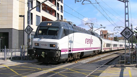 Imagen de archivo de un tren de Renfe. Imagen de archivo de un tren de Renfe.