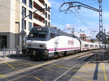 Imagen de archivo de un tren de Renfe. Imagen de archivo de un tren de Renfe.