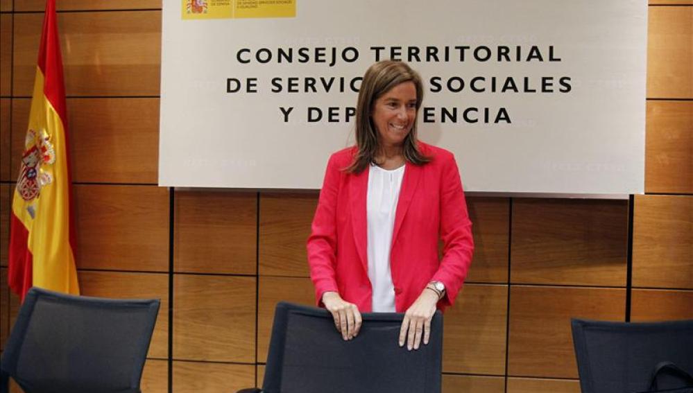 La ministra de Sanidad, Servicios Sociales e Igualdad, Ana Mato