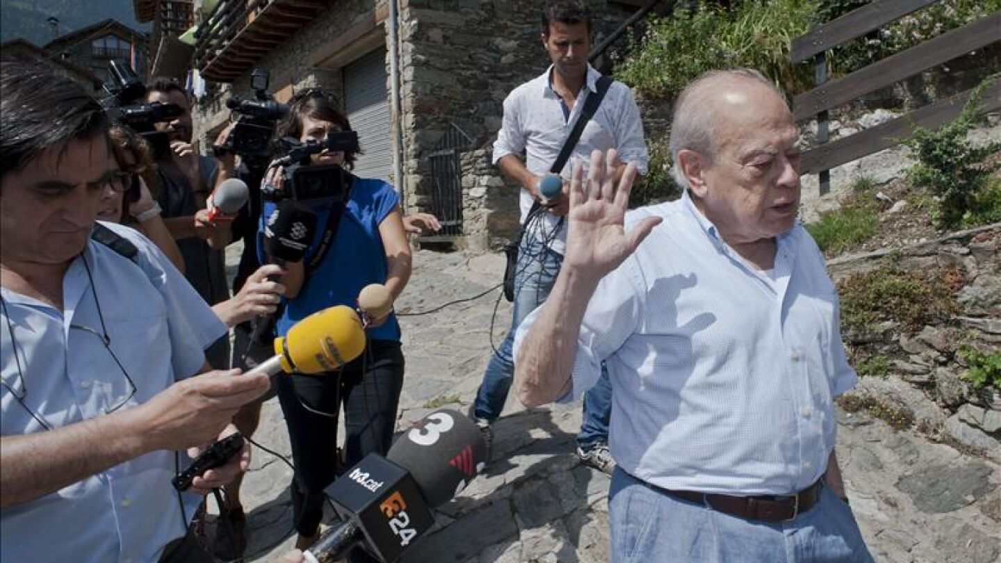 Jordi Pujol evita hablar con los medios de comunicaci&oacute;n