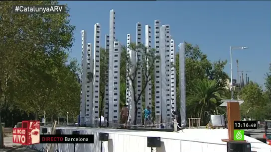 Las simbólicas urnas del 9N Las simbólicas urnas del 9N