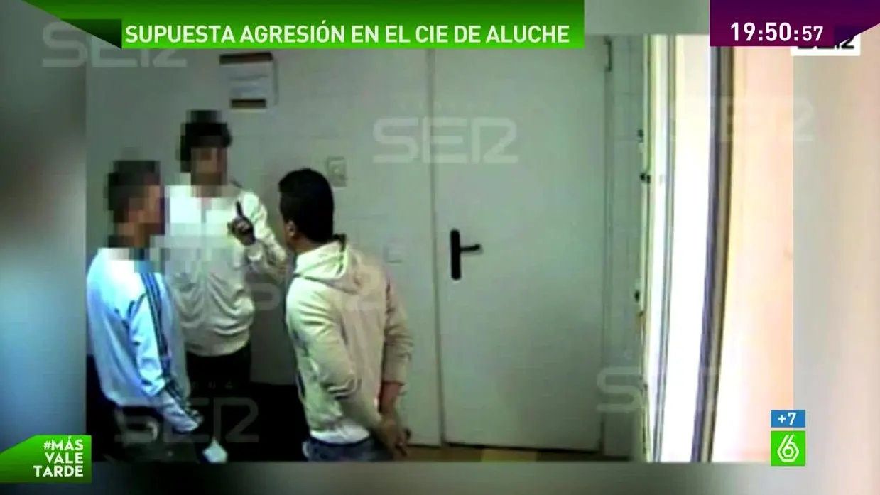 Supuesta agreisión en un CIE Supuesta agreisión en un CIE