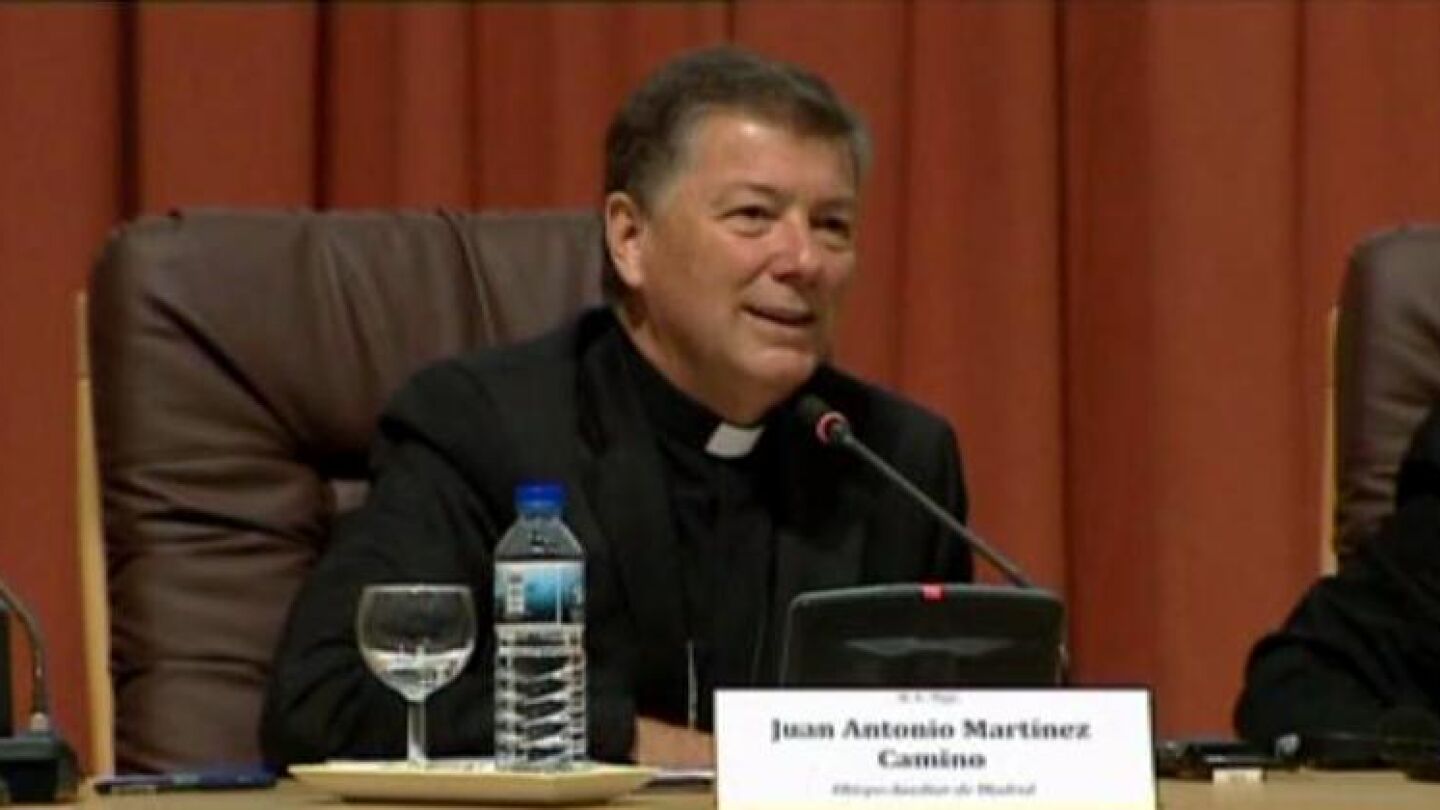 Mart&iacute;nez Camino en rueda de prensa