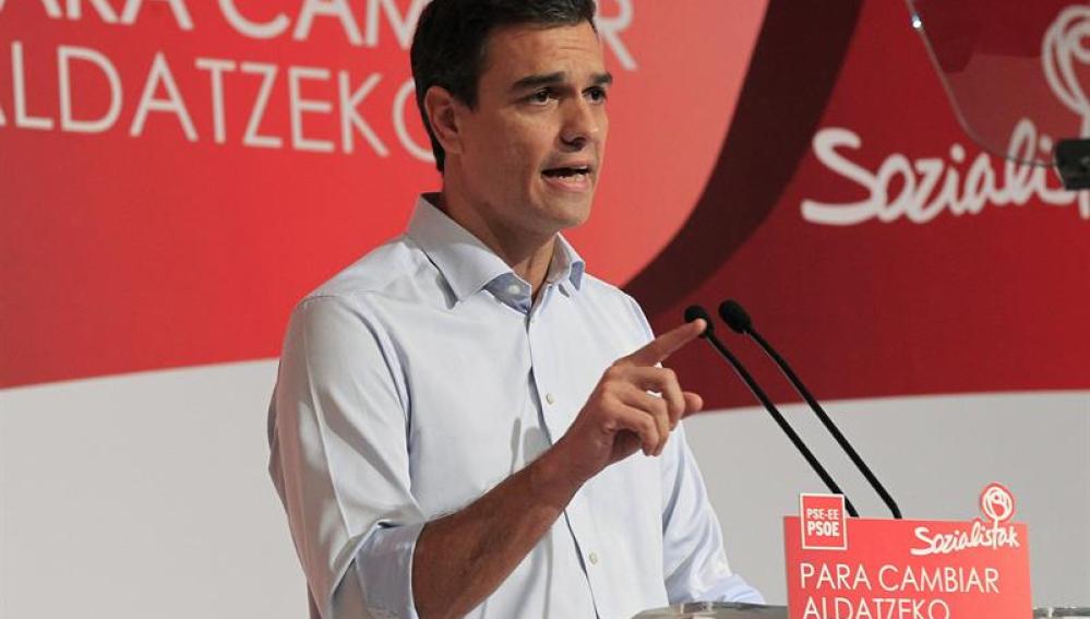 Sánchez, durante su intervención en la inauguración del Congreso extraordinario del PSE-EE