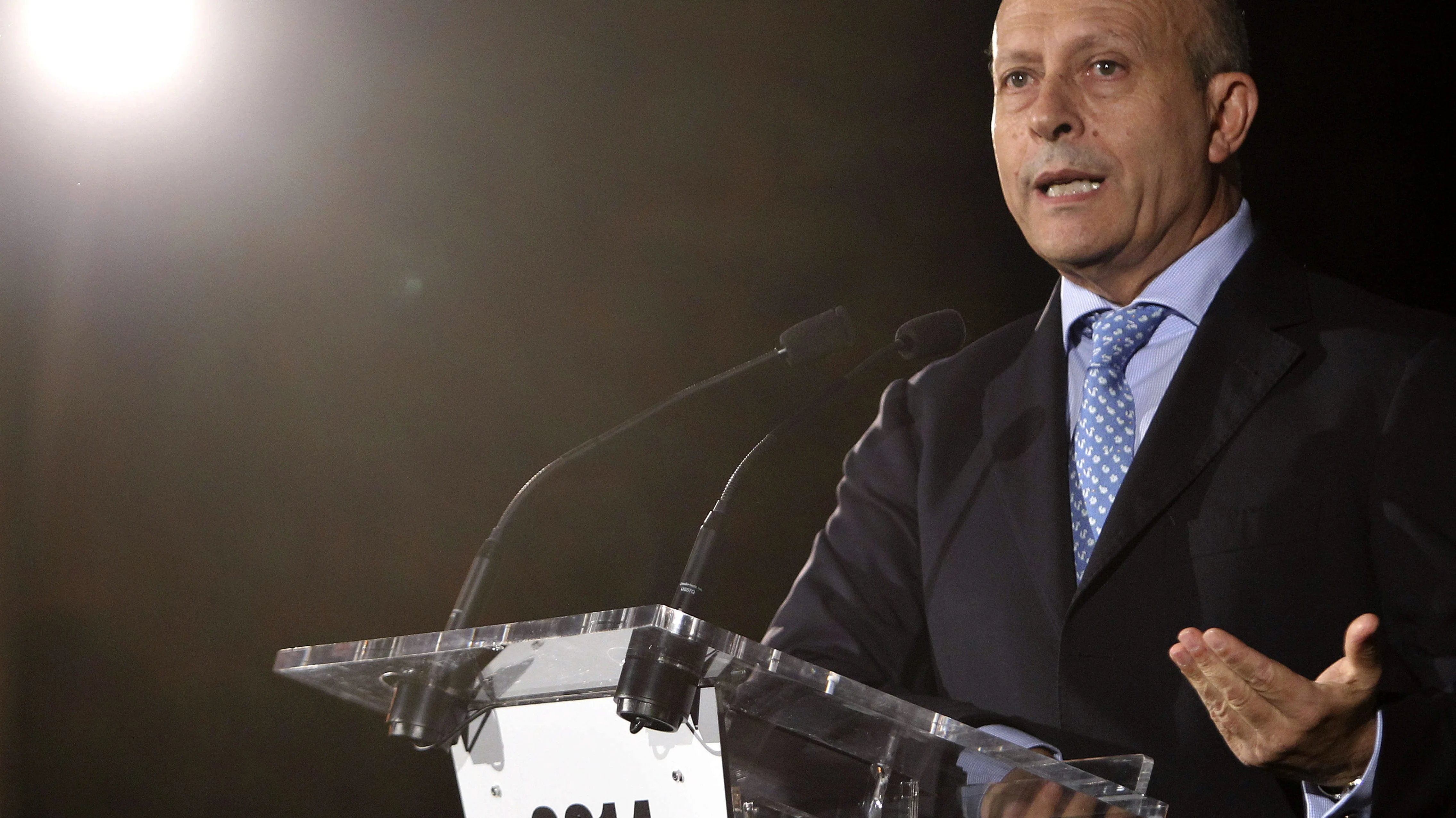 José Ignacio Wert momentos antes de hacer entrega del Premio Nacional de Cinematografía 2014