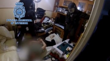 Detención del pederasta llevada a cabo en un domicilio de Santander